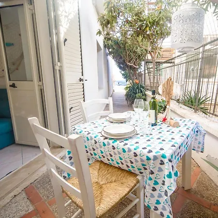 Nido Lungomare, E Sei In Spiaggia...